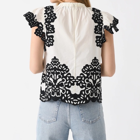 Sea New York Laila Embroidery Flutter Sleeve Top medium - Picture 2 of 6